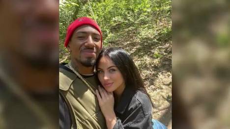 Lange hatte sich Jerome Boateng in Sachen Liebe öffentlich zurückgehalten. Zum Geburtstag einer Freundin postet der Bayern-Start nun erstmals ein gemeinsames Foto.