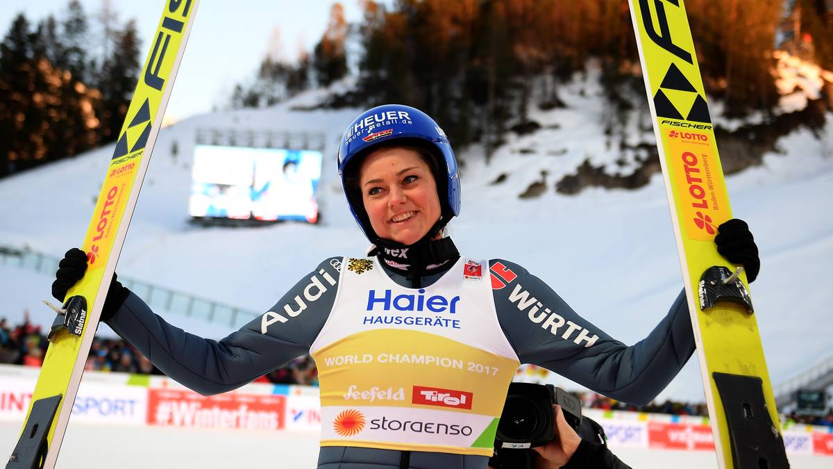 CARINA VOGT (Skispringen): 80.000 Euro