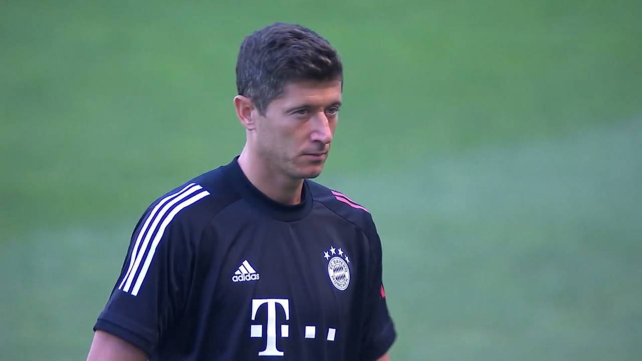 Bundesliga-Stars wählen Robert Lewandowski zum besten Spieler