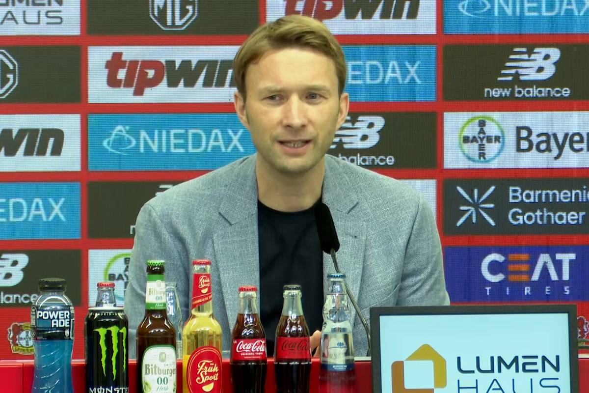 Kasper Hjulmand ist der neue Trainer von Bayer Leverkusen. Simon Rolfes erklärt auf der Pressekonferenz die Entscheidung für den Coach.