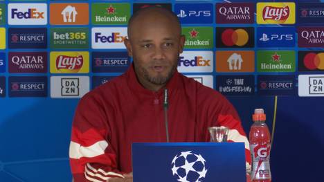 Leon Goretzka wird beim Champions-League-Auftakt des FC Bayern wohl im Kader stehen. Das deutet Trainer Vincent Kompany auf der Pressekonferenz an.