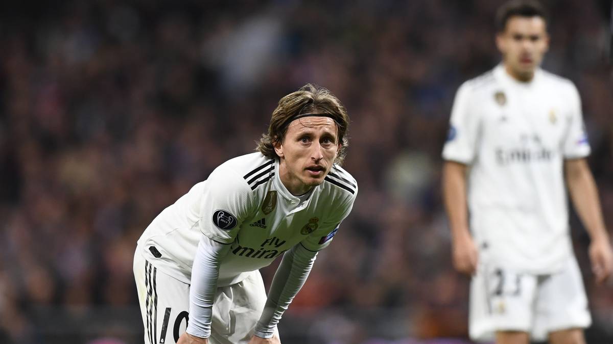 Telegraph (England): "Das Ende einer Ära. Ajax zertrümmert ein geschocktes Real Madrid im Bernabeu und erreicht das Viertelfinale der Champions League"