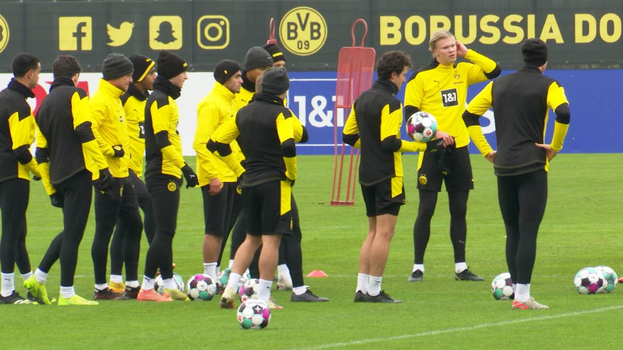 Newsflash: Die Spieler des BVB verzichten im Zuge der Corona-Krise auf Gehalt