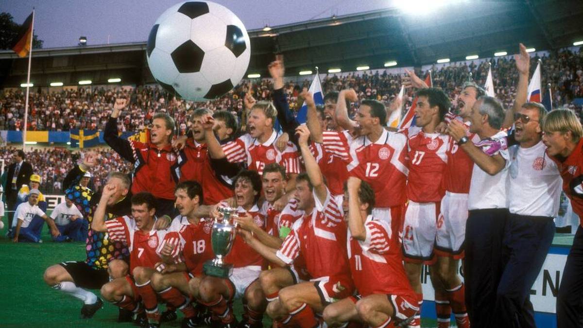 Wer hätte das gedacht?! Der kleine Nachbar Deutschlands, Dänemark, wurde 1992 sensationell Europameister