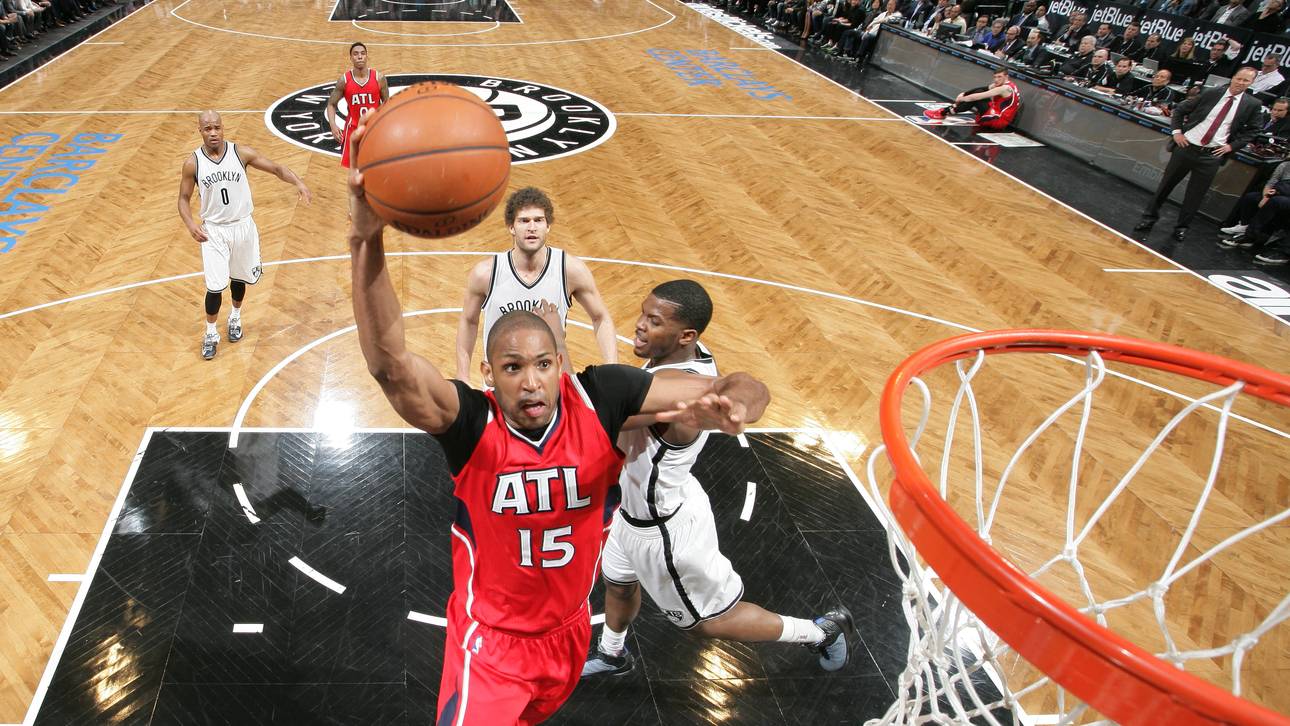 Ersatzgeschwächte Hawks siegreich