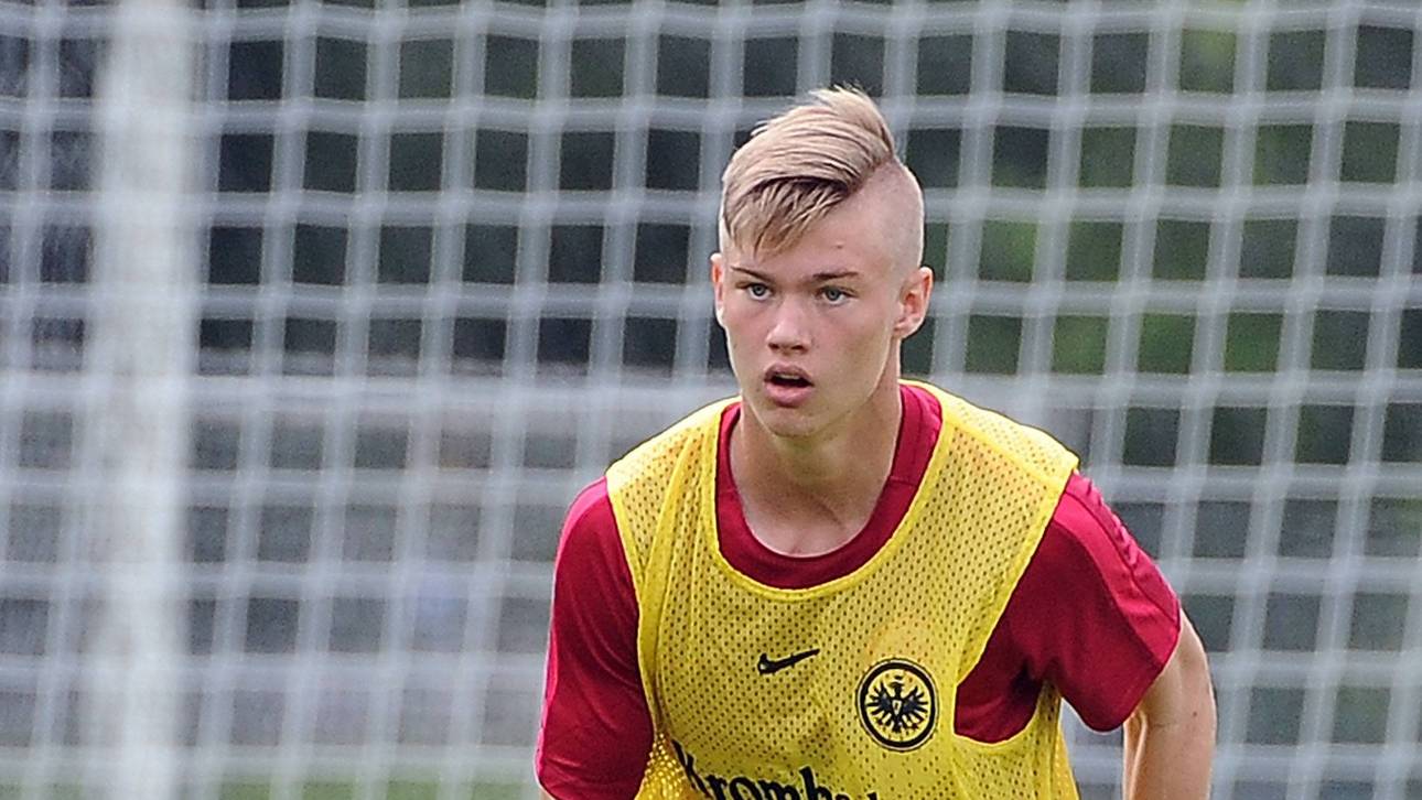 Frankfurt bindet Talent Knothe