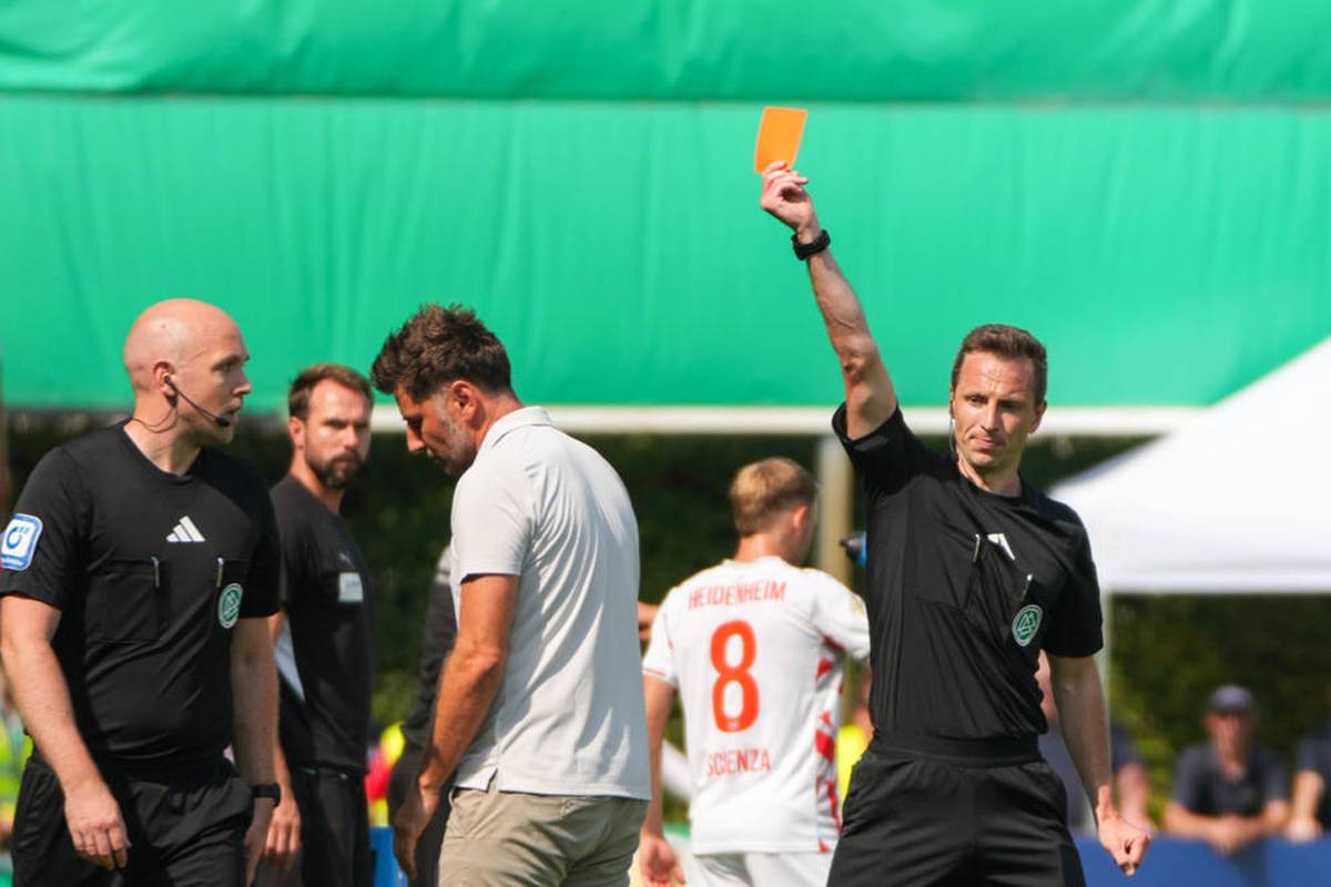 Der 1. FC Heidenheim legt bei Regionalligist Bahlinger SC los wie die Feuerwehr, Leo Scienza fehlen nur Zentimeter zu einem potenziellen Tor des Jahres. Aber der Underdog kämpft sich rein - und wittert insbesondere in einer Szene im Heidenheimer Strafraum großes Aufregerpotenzial.