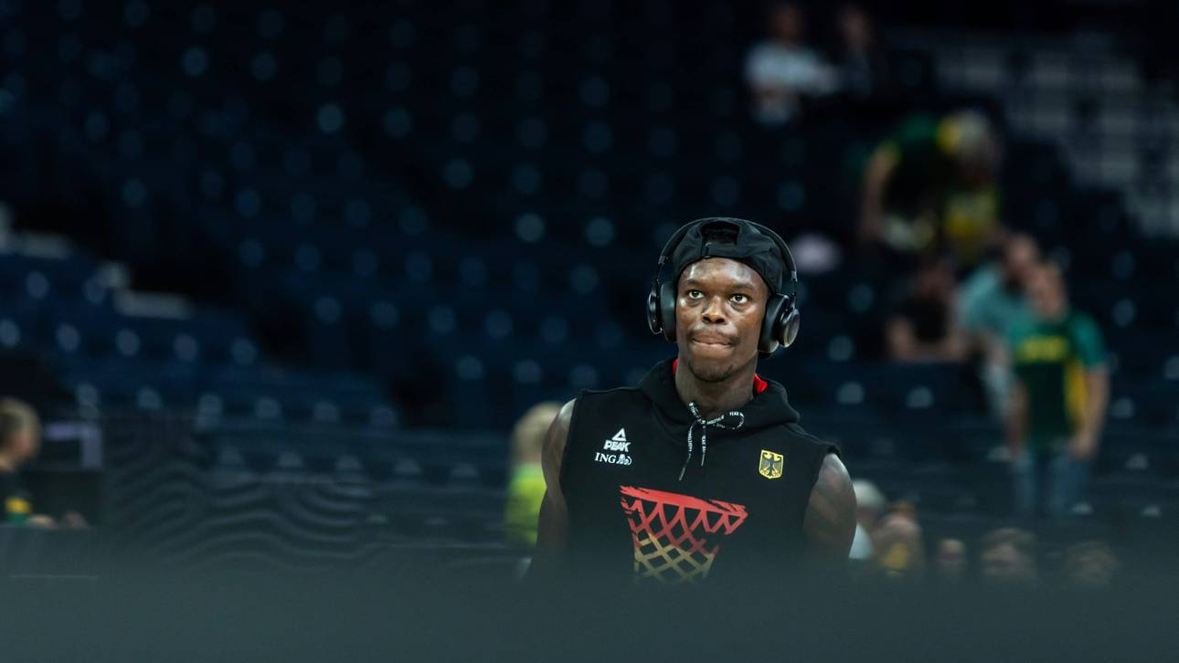 Schröder von Fans rassistisch beleidigt: „Das ist traurig“