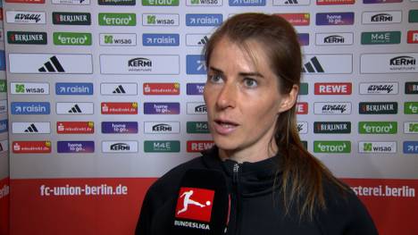 Marie-Louise Eta ist die erste Cheftrainerin eines Bundesliga-Klubs. Mit ihrer Vorbildrolle geht sie sehr bescheiden um. 
