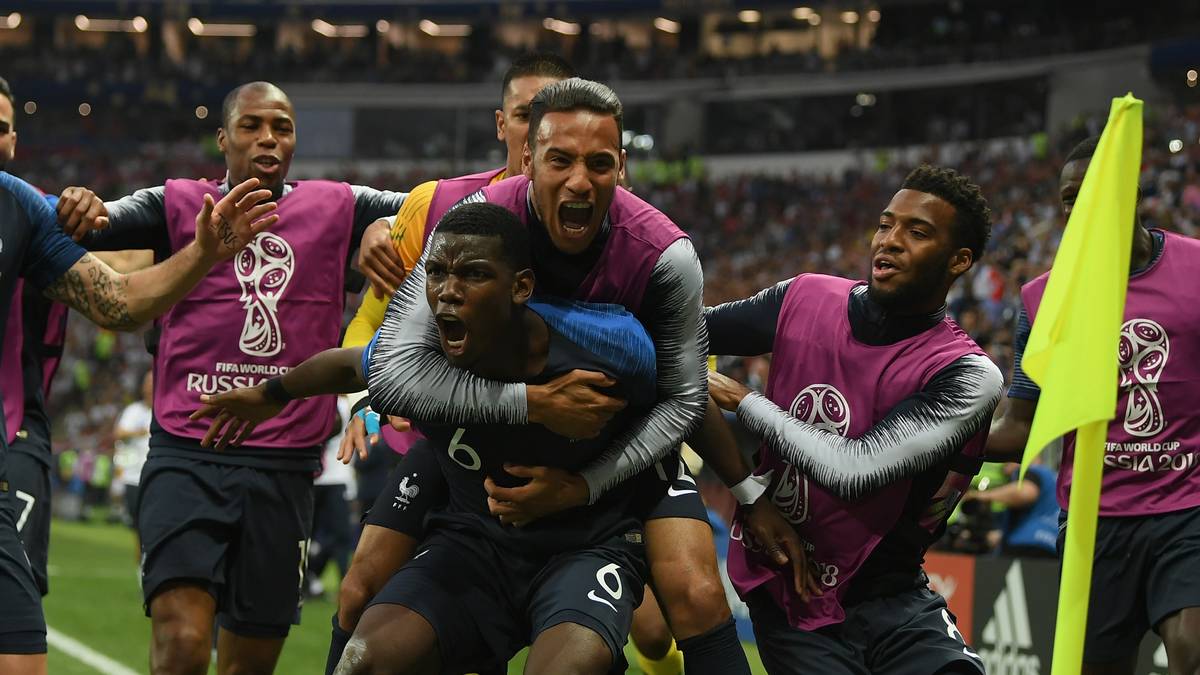 PLATZ 1: FRANKREICH - 1726 (+ 6 Plätze)