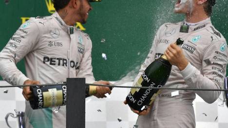 Teamchef Rosberg macht Hamilton das Leben schwer