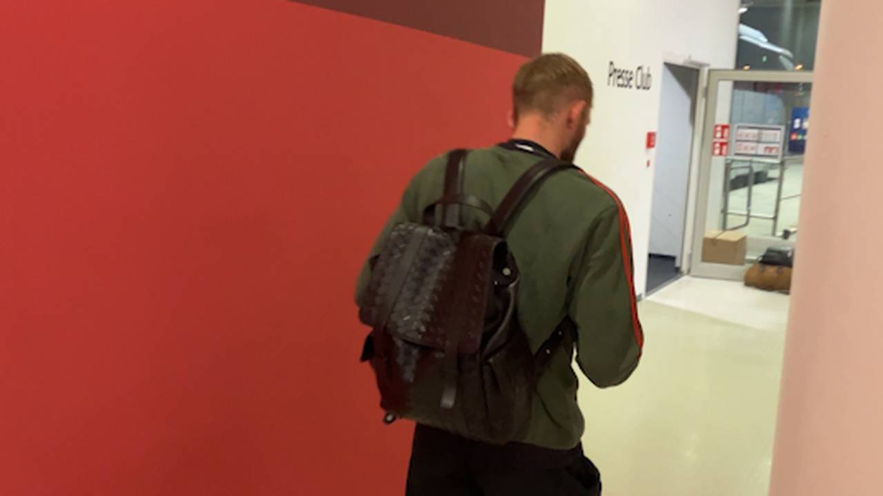 Wortloser Laimer-Abgang in der Mixed Zone