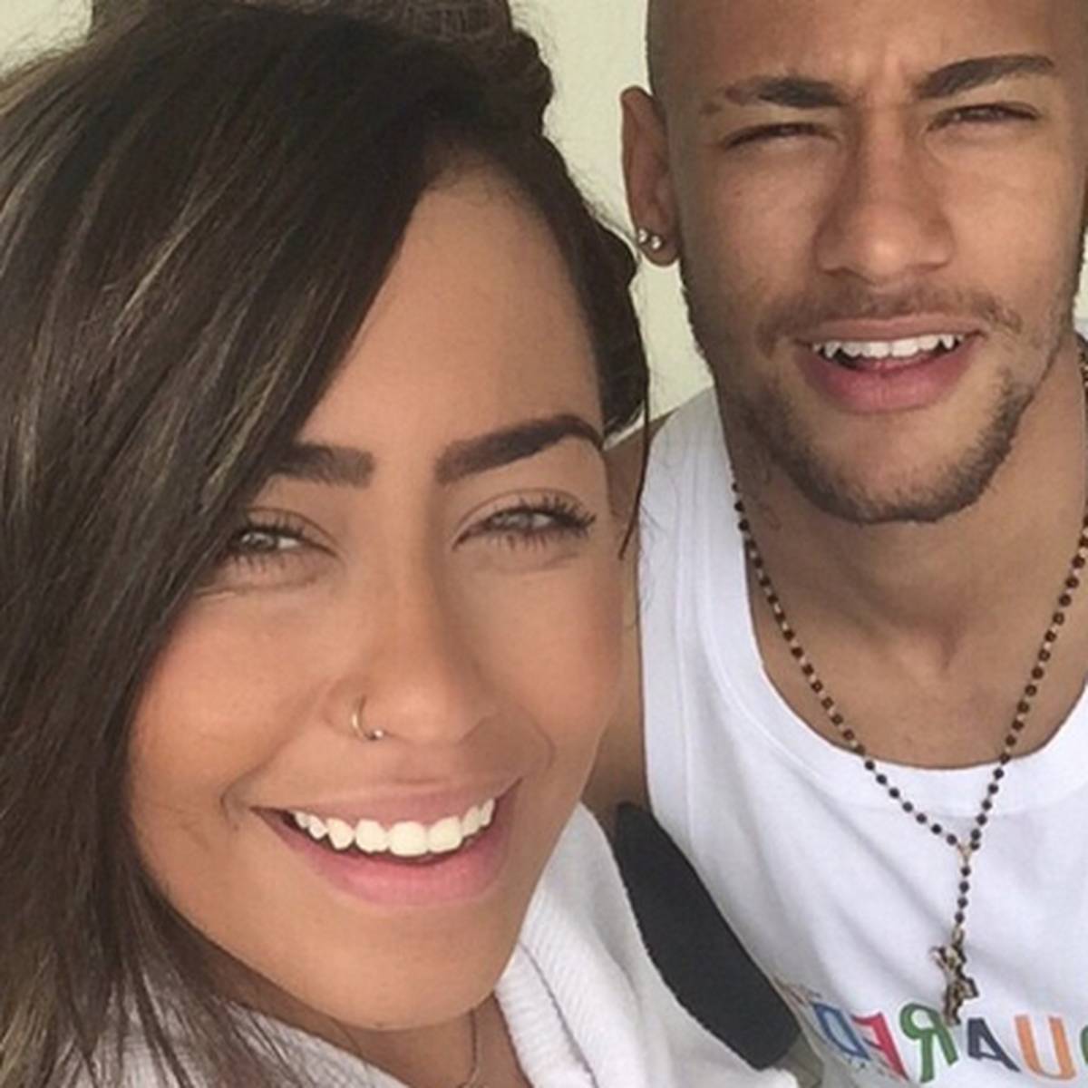 Neymar Feiert Geburtstag Seiner Schwester Rafaella