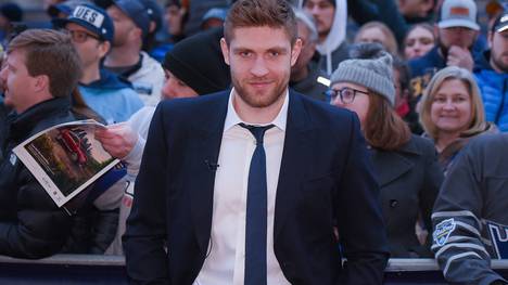 Mit der NHL-Dokuserie "Faceoff: Inside the NHL" bekommen Eishockey-Fans einen spannenden Blick hinter die Kulissen. Der deutsche Oilers-Superstar Leon Draisaitl spielt in der Serie eine Hauptrolle.