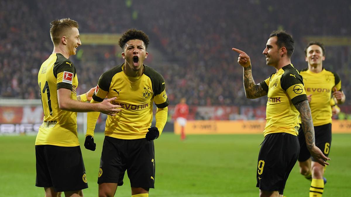 Borussia Dortmund verzichtet im letzten Gruppenspiel der Champions League bei AS Monaco auf sechs Leistungsträger. Das gibt den Spielern aus der zweiten Reihe die Chance, sich in den Vordergrund zu spielen und Trainer Lucien Favre von sich zu überzeugen