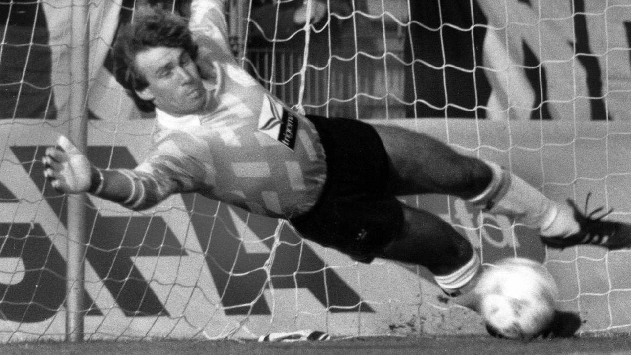 Gerald Ehrmann musste gegen Waldhof vier Elfmeter parieren