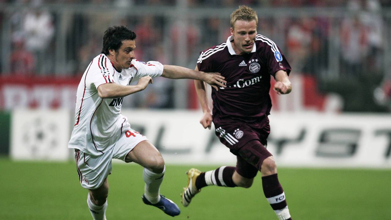 FC Bayern: Baustelle Rechtsverteidiger. Dieses Problem hat der FCB schon lange