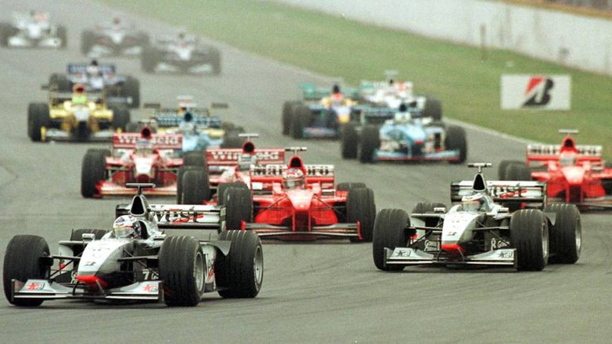 AUTODROMO OSCAR ALFREDO GALVEZ IN BUENOS AIRES: 1998 siegte Michael Schumacher in Buenos Aires - seitdem kehrte die Königsklasse aus finanziellen Gründen nie mehr nach Argentinien zurück. Das Autodromo Oscar Alfredo Galvez hat eine ewige Tradition, denn bereits in den 50ern rasten dort bereits die Formel-1-Rennwägen über den Asphalt
