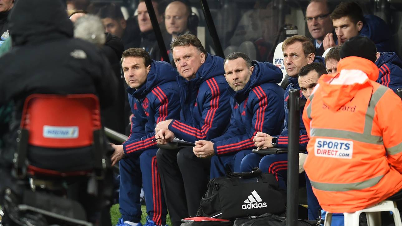 „Deppen“: Van Gaals United verhöhnt