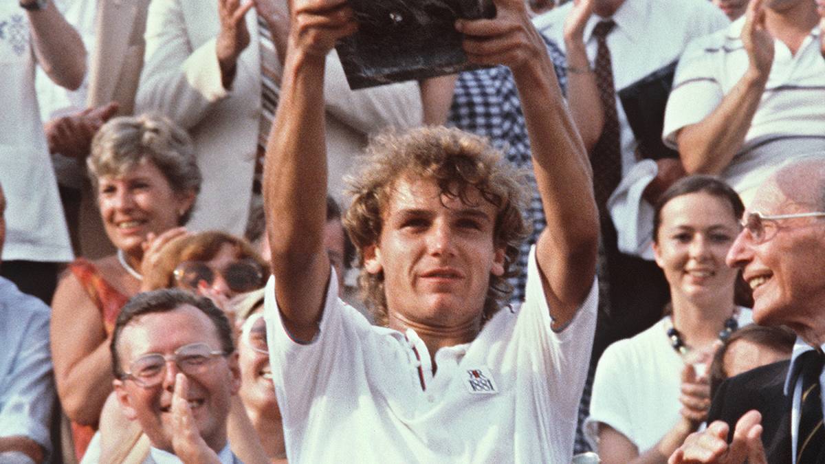 Ebenfalls nicht viele Spuren als Trainer hinterließ der Schwede MATS WILANDER, als Spieler in den Achtzigern siebenmaliger Grand-Slam-Sieger