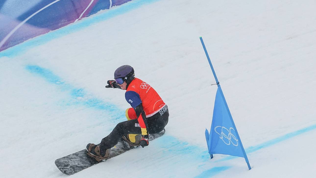 Mixed-Team der Snowboardcrosser fix