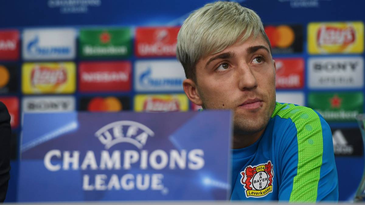 KEVIN KAMPL (RB Leipzig): Kevin Kampl verlässt die Werkself in Richtung Leipzig und unterschreibt dort einen Vierjahresvertrag. Der Slowene soll mit Bonuszahlungen insgesamt 20 Millionen Euro kosten