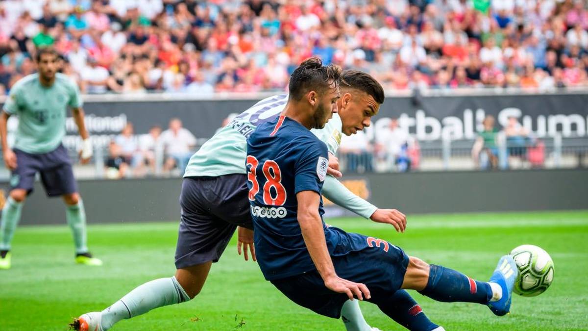 OLIVER BATISTA-MEIER: Auch der deutsche Juniorennationalspieler ist erst 18. In der 3. Liga erzielte der Offensivspieler in elf Partien zweit Tore und empfahl sich für größere Aufgaben. Flick ist das nicht entgangen