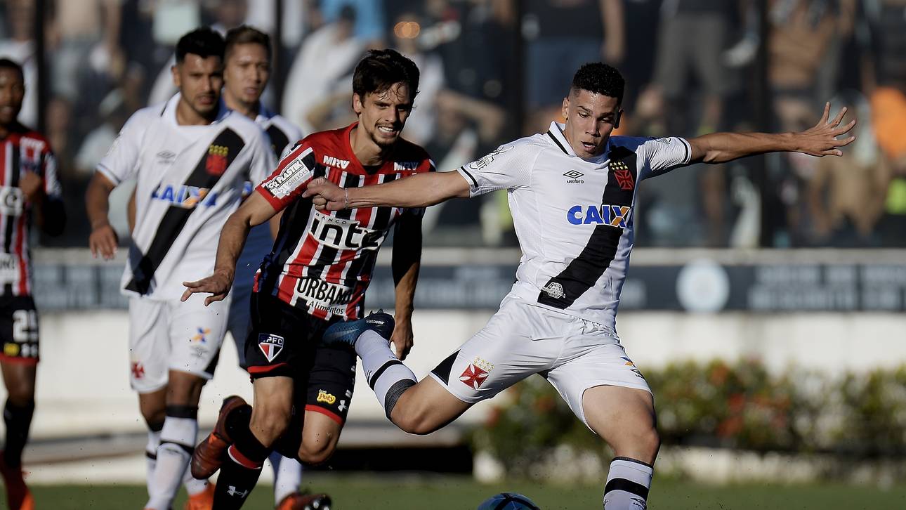 Paulinho vor Bayer-Wechsel?