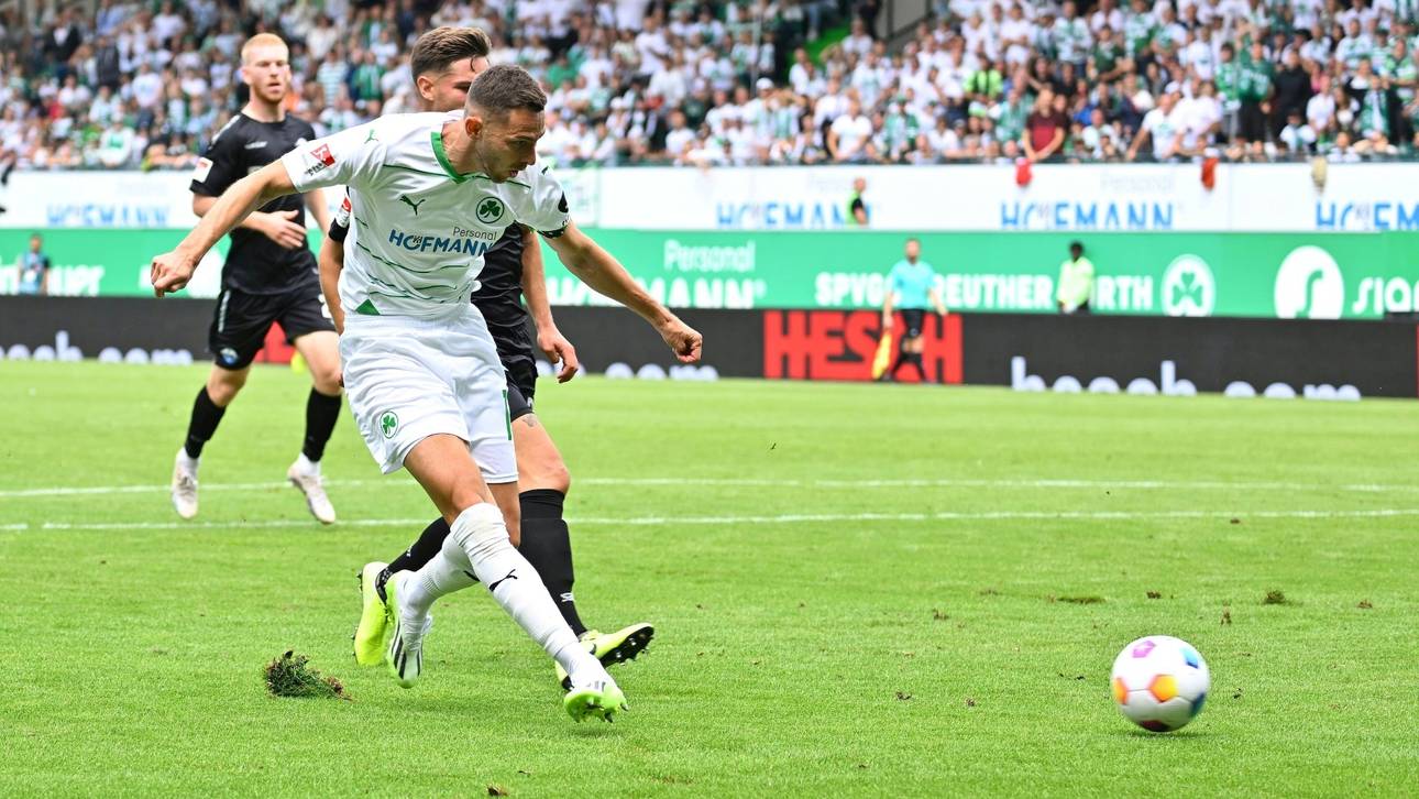 Pleite bei Kruse-Debüt: Paderborn unterliegt in Fürth