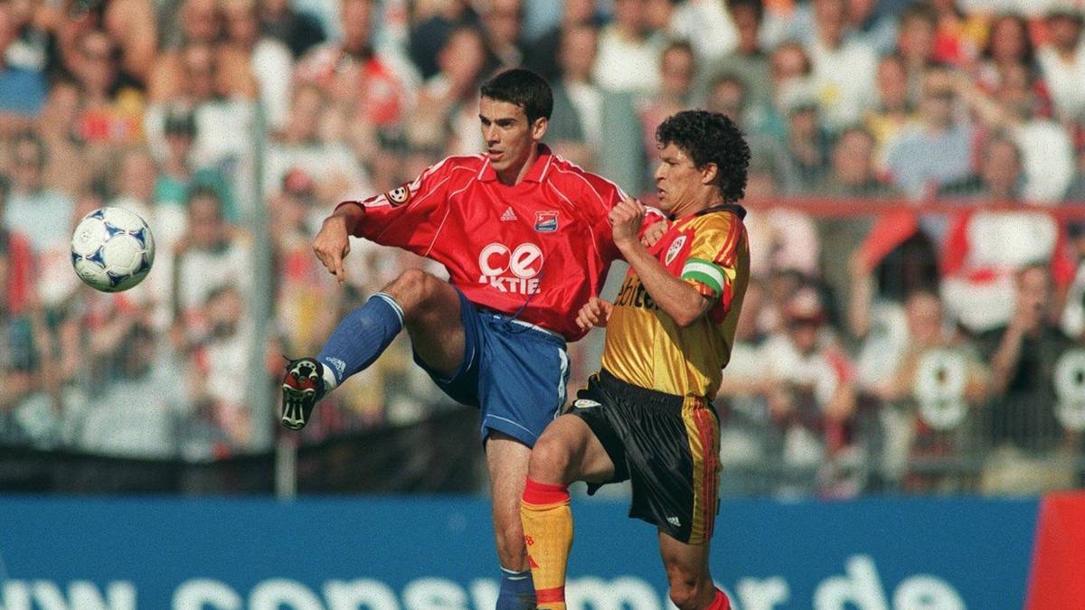 SPVGG UNTERHACHING (hier Danny Schwarz): 2 Jahre - zuletzt 2000/01