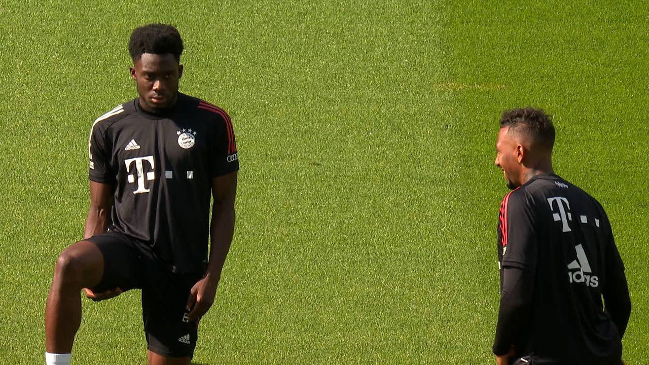 Ex-Coach Carl Robinson über Alphonso Davies vom FC Bayern