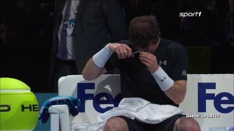 Andy Murray schneidet sich die Haare