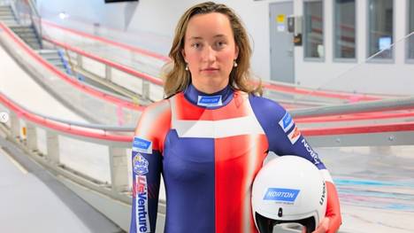 Sophia Kirkby sorgt schon in den ersten Tagen von Olympia für Aufsehen. Die Rodlerin sucht ein Date für Valentinstag - und lässt ihren Instagram-Kanal expoldieren. 