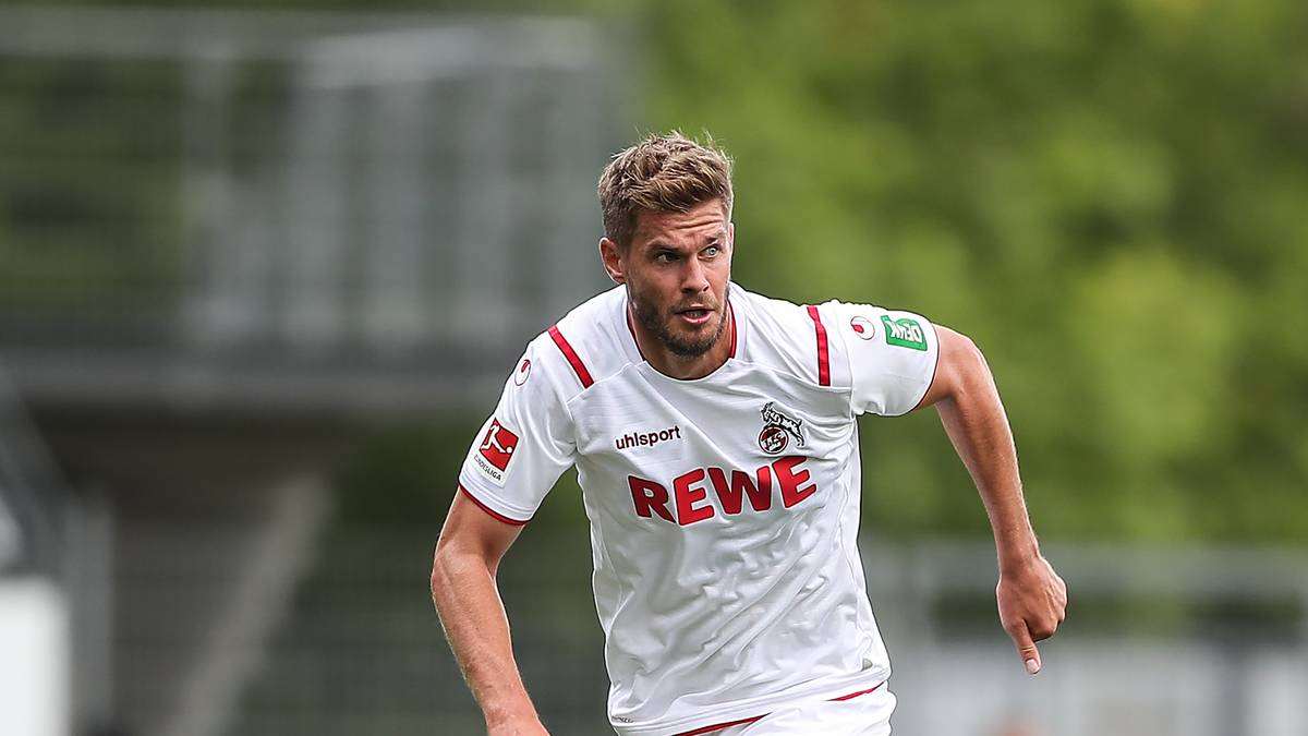 PLATZ 10 - 1. FC KÖLN: 79,99 Euro