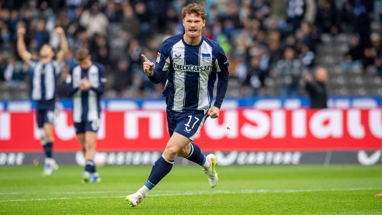 Doppeltorschütze Sebastian Grönning nach dem 2:0