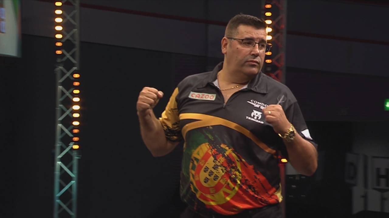 European Darts Championships: Jose de Sousa siegt 6:1 gegen Martin Schindler