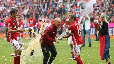 FC Bayern Muenchen v Hannover 96 - Bundesliga