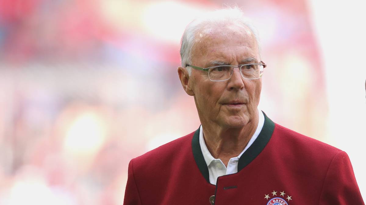 FRANZ BECKENBAUER: Beckenbauer spielte 13 Jahre für den Rekordmeister. Im Anschluss war er Vizepräsident, Trainer, Aufsichtstratsvorsitzender und Präsident. Seit 2014 ist Beckenbauer Ehrenpräsident der Bayern