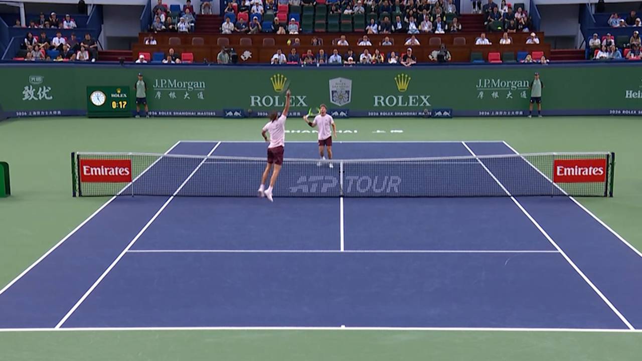 Nach diesem Ballwechsel huldigt sogar Zverev dem Gegner