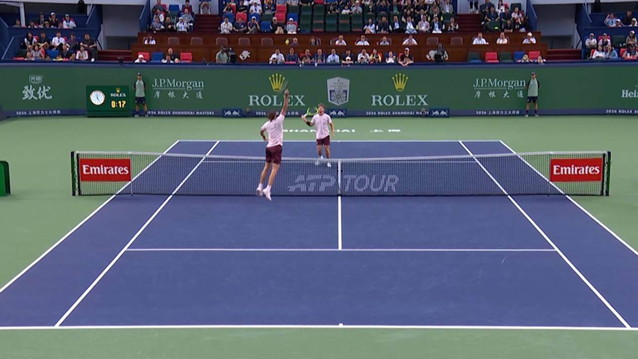 Nach diesem Ballwechsel huldigt sogar Zverev dem Gegner