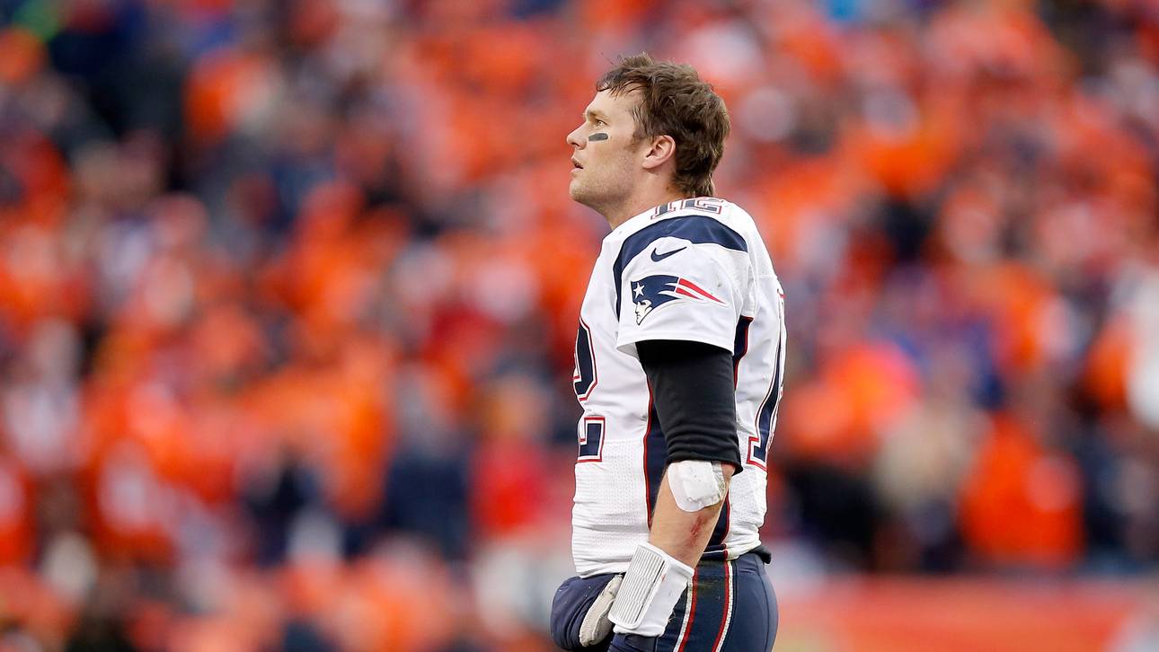 Brady verletzt sich an Schere