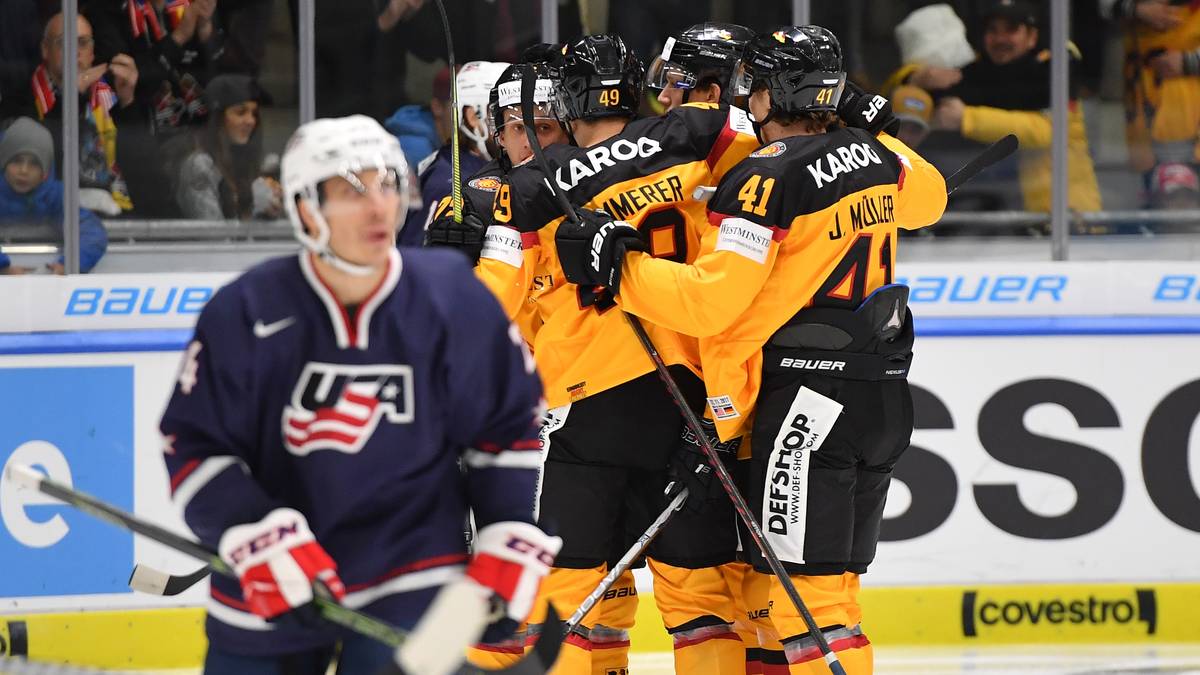 Bei der Heim-WM 2017 lockt das Sturm-Team die Massen in die Kölner Lanxess Arena. Jedes WM-Spiel der Deutschen ist restlos ausverkauft und die Stimmung stets am Siedepunkt. Siege gegen die USA und die Slowakei tun ihr Übriges