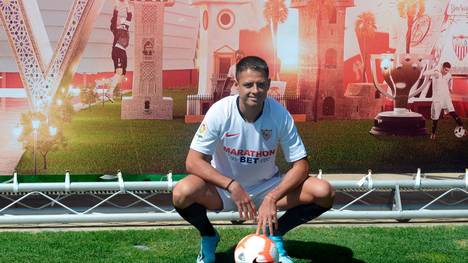 Javier Hernandez wird bei FC Sevilla am Deadline Day als Neuzugang präsentiert