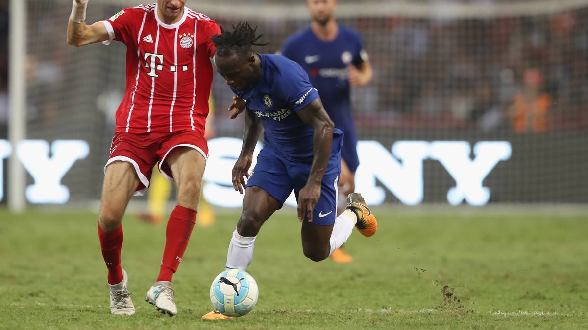 THOMAS MÜLLER: Der Publikumsliebling startete gut erholt und gehörte in den ersten Spielen zu den besten Münchnern, auch wegen seiner drei Tore gegen Werder beim Telekom Cup und Chelsea (2). Tauchte bei den Pleiten gegen Milan, Inter und Liverpool allerdings komplett ab. SPORT1-Note 3