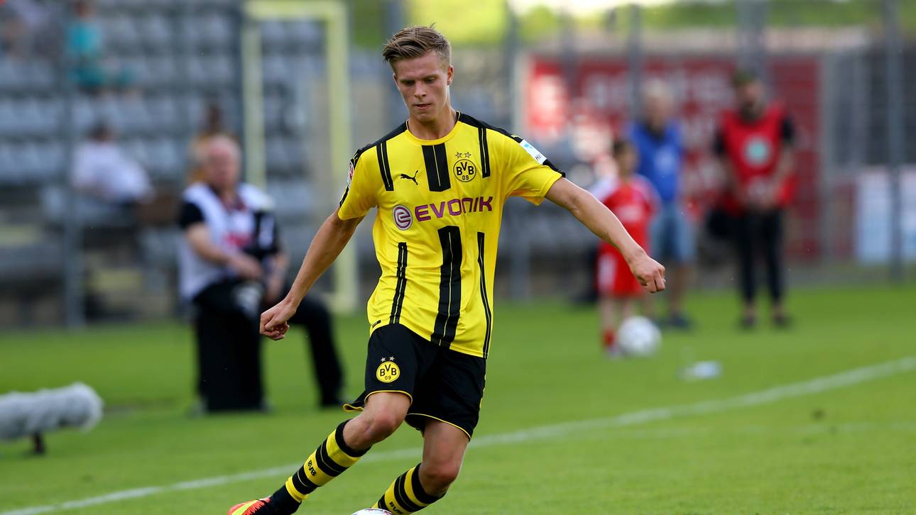 Stuttgart leiht BVB-Youngster aus