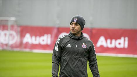 FC Bayern; Thiago zurück im Mannschaftstraining, Thiago trainiert nach seiner Spunggelenksverletzung wieder auf dem Platz