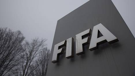 Die FIFA denkt an ein drittes Transferfenster