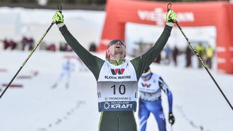 Fabian Rießle feierte in Klingenthal einen ungefährdeten Start-Ziel-Sieg