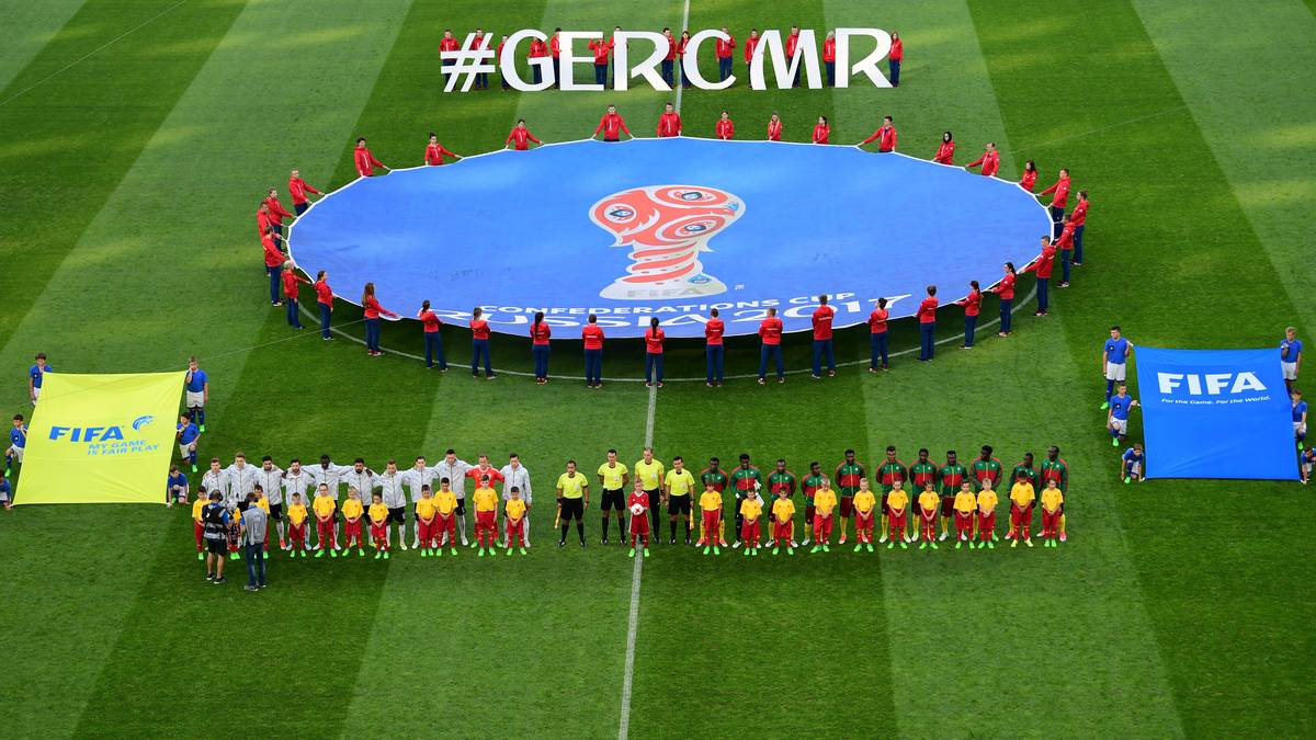 Der letzte Spieltag in der Gruppe B beim FIFA Confederations Cup steigt. Deutschland muss gegen Kamerun unbedingt punkten, um sicher im Halbfinale zu stehen. Auch der erste Gruppenplatz ist noch drin