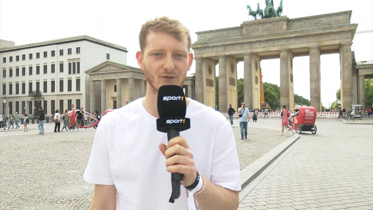 Gut aufgelegt und Sprüche klopfen: So verlief der Nagelsmann-Auftritt